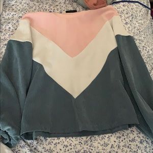 Cute 80’s pull over